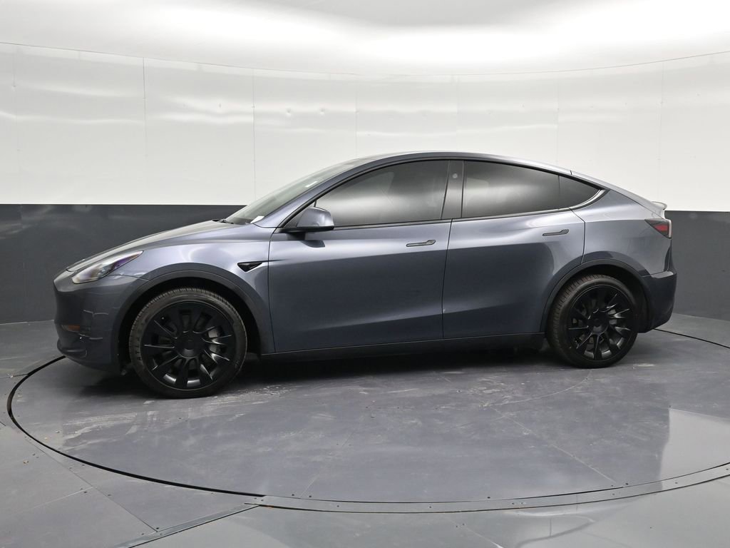 Used 2024 Tesla Model Y Long Range image 7