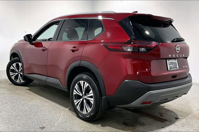 Used 2021 Nissan Rogue SV image 4