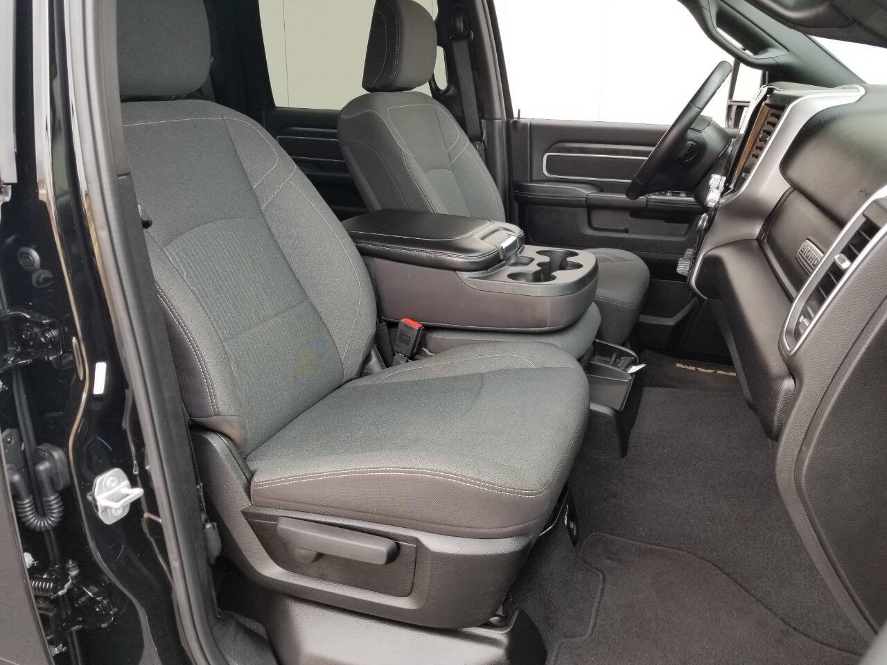 Certified 2024 RAM 2500 Big Horn w/ Safety Group image 18