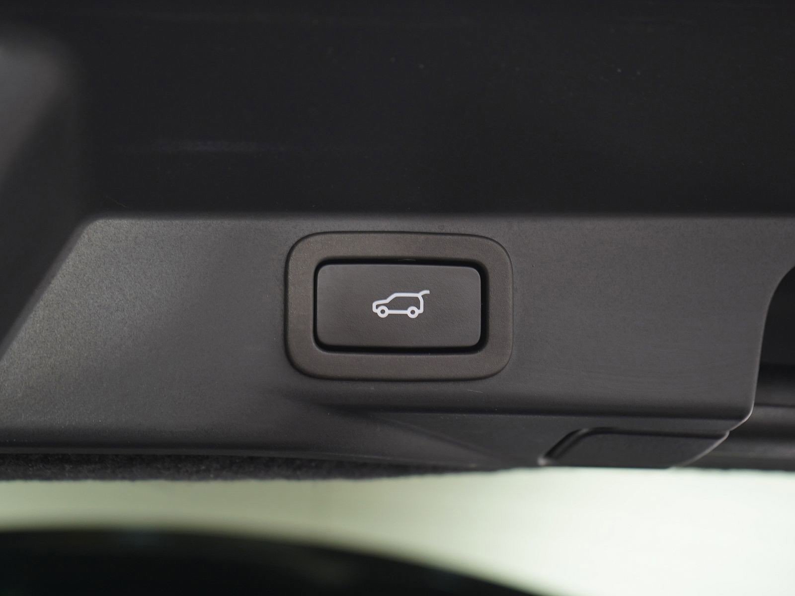 Used 2022 Land Rover Range Rover Sport HSE Silver Edition image 11