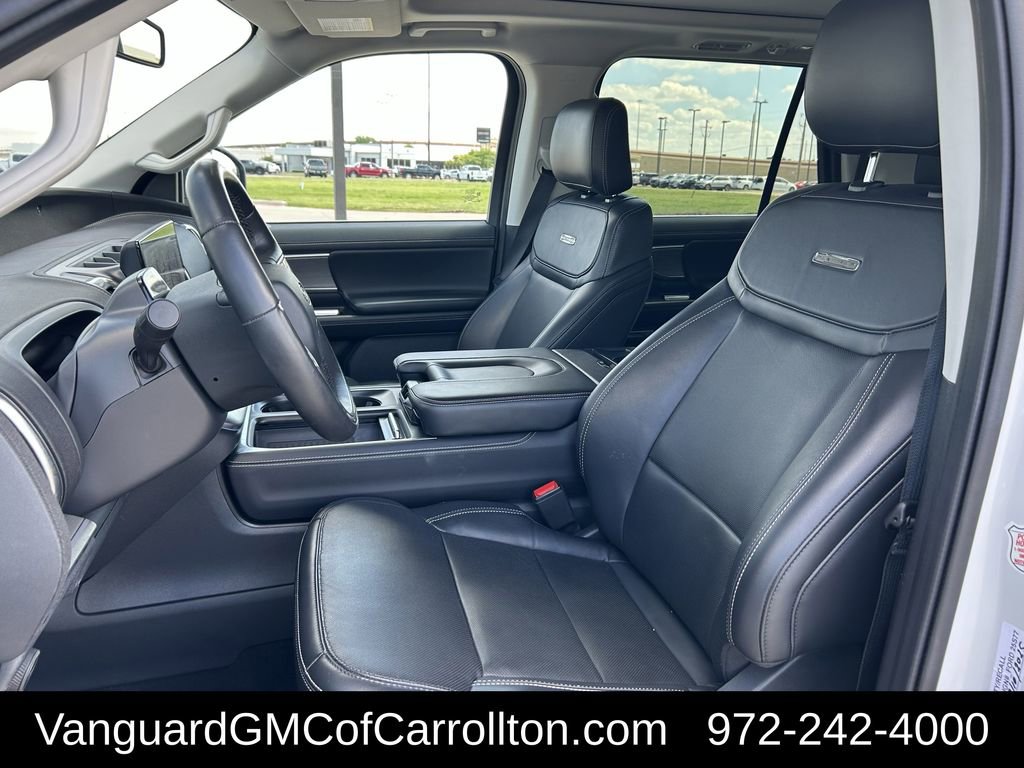 Used 2025 Ford Expedition Max Platinum image 29