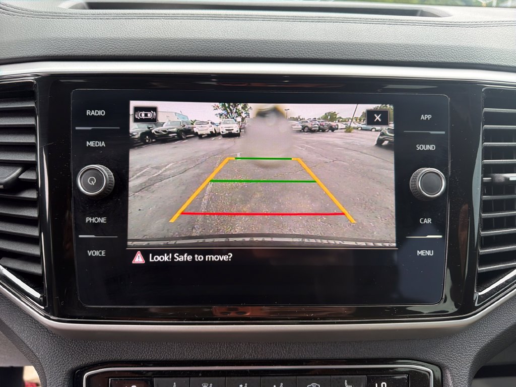 Used 2023 Volkswagen Atlas Cross Sport SE w/ Panoramic Sunroof Package AWD/4WD image 21