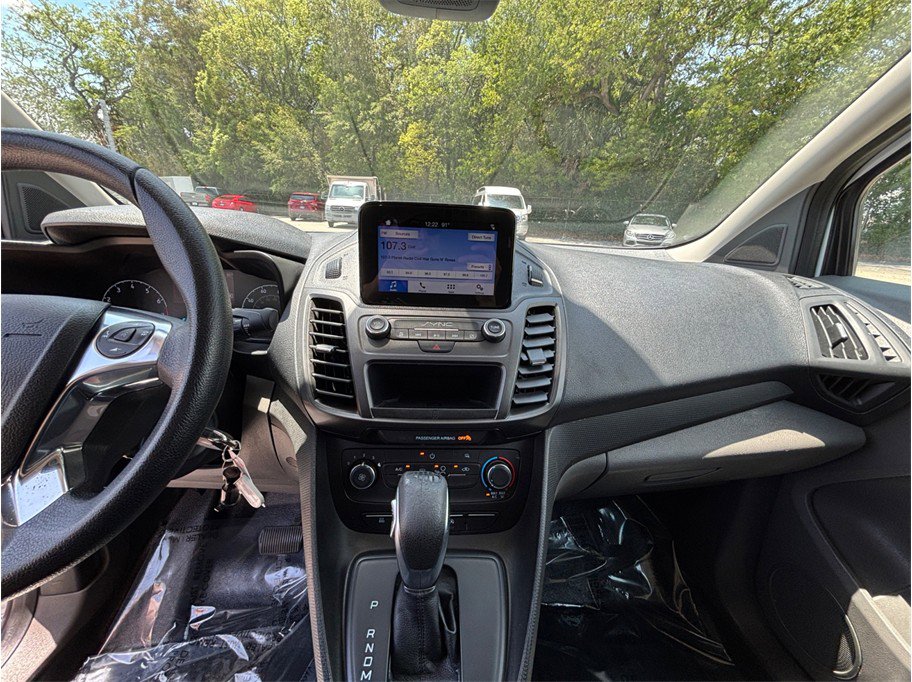 Used 2019 Ford Transit Connect XLT FWD image 11