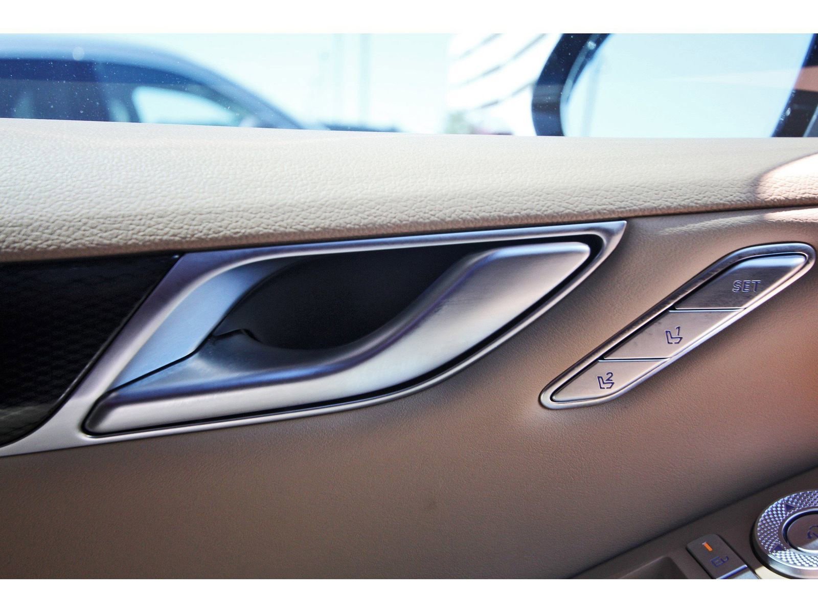 Used 2025 Genesis G80 2.5T image 23