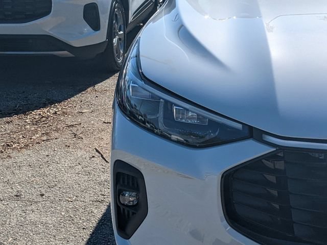 New 2025 Ford Escape SE w/ PHEV Premium Package FWD image 19