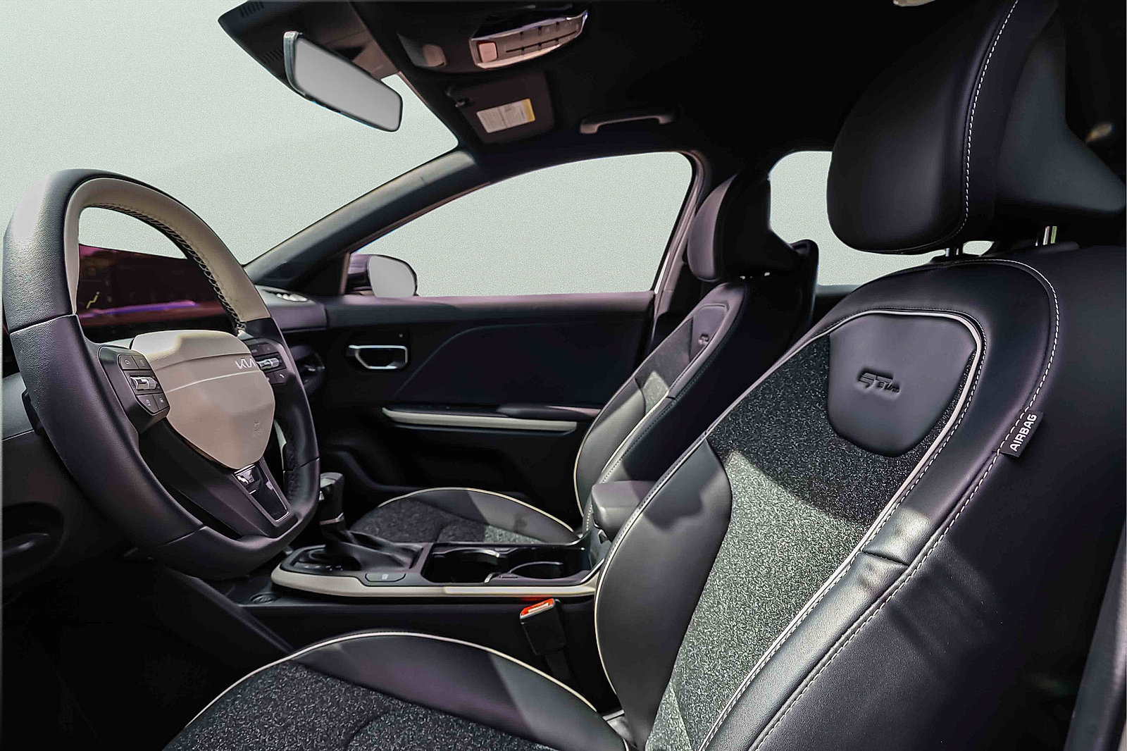 Certified 2025 Kia K4 GT-Line FWD image 9