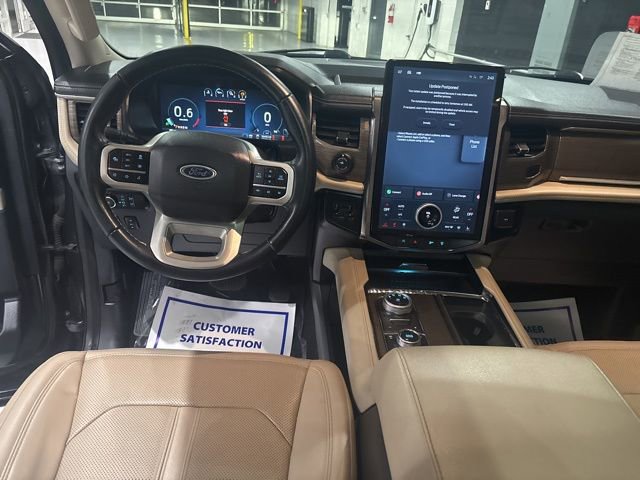 Used 2023 Ford Expedition Limited image 33