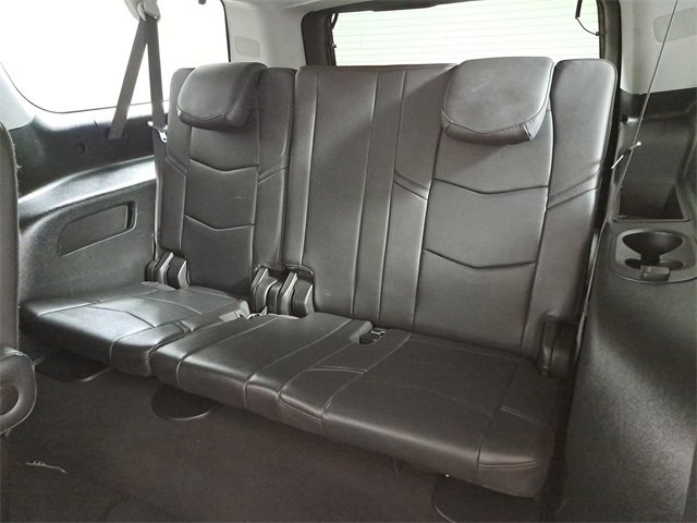 Used 2020 Cadillac Escalade ESV Premium Luxury image 14