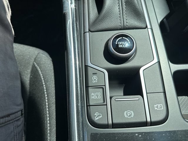 New 2026 Kia Sorento LX FWD image 34