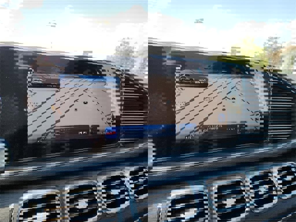 New 2025 Mercedes-Benz GLE 450e 4MATIC image 19