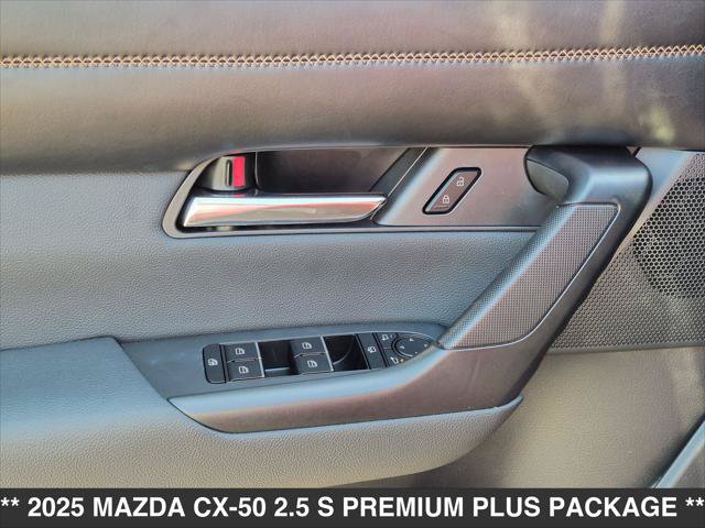 Used 2025 MAZDA CX-50 AWD 2.5 S w/ Accent Package image 10