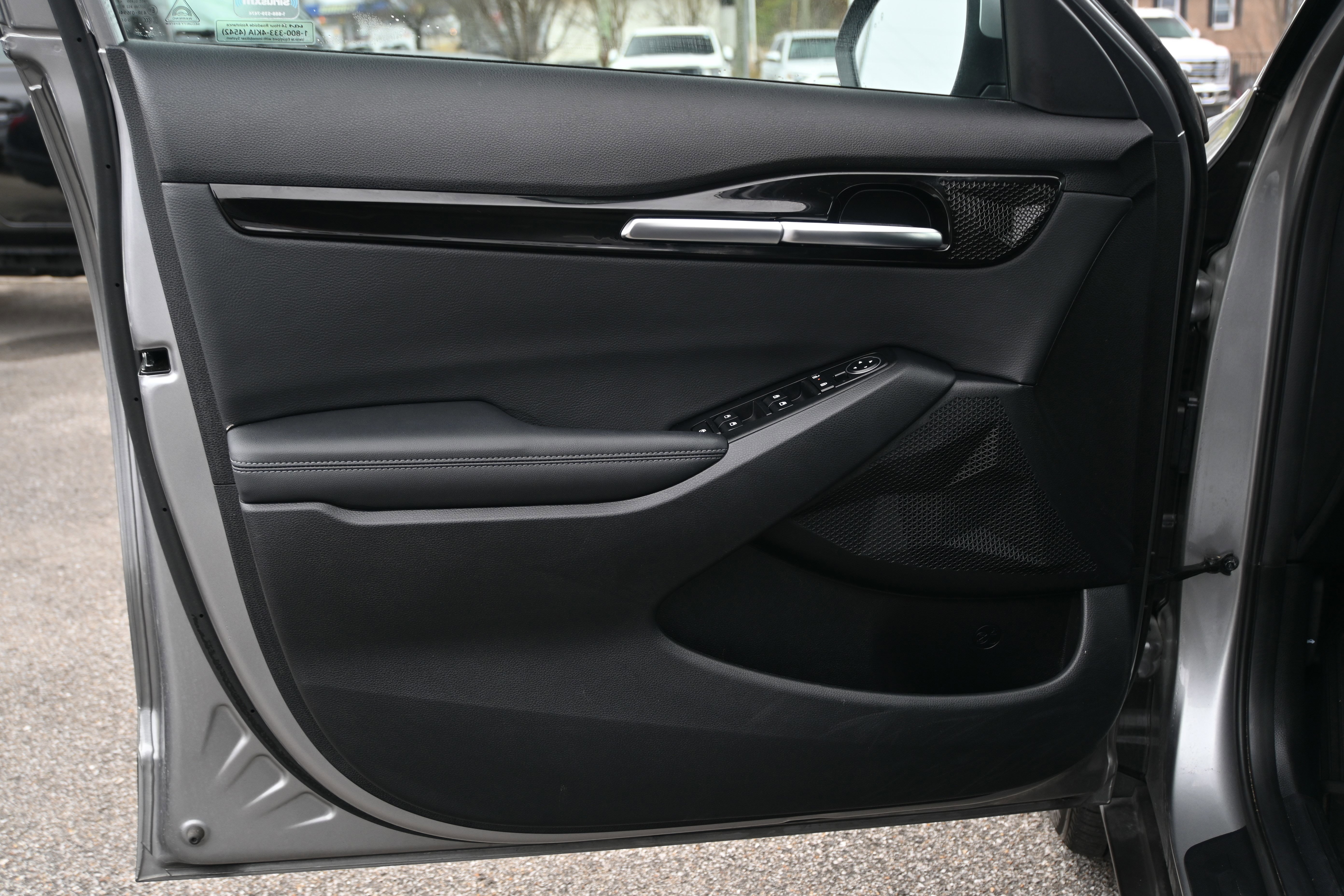 Used 2025 Kia Seltos EX image 27