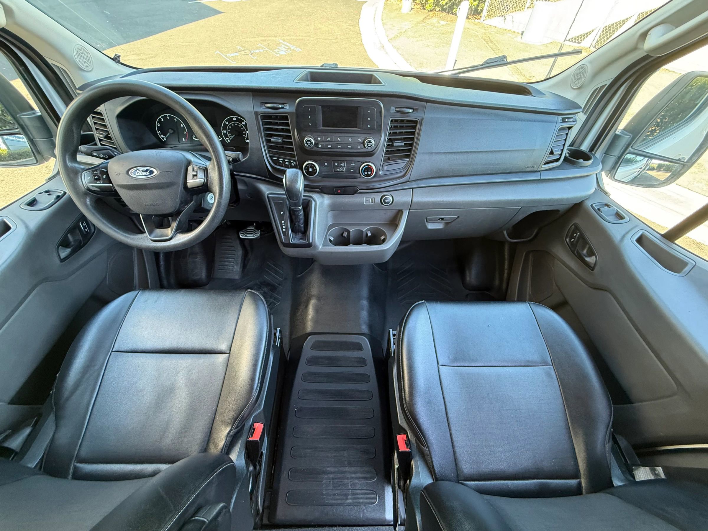 Used 2022 Ford Transit 350 148 High Roof AWD w/ Load Area Protection Package image 9