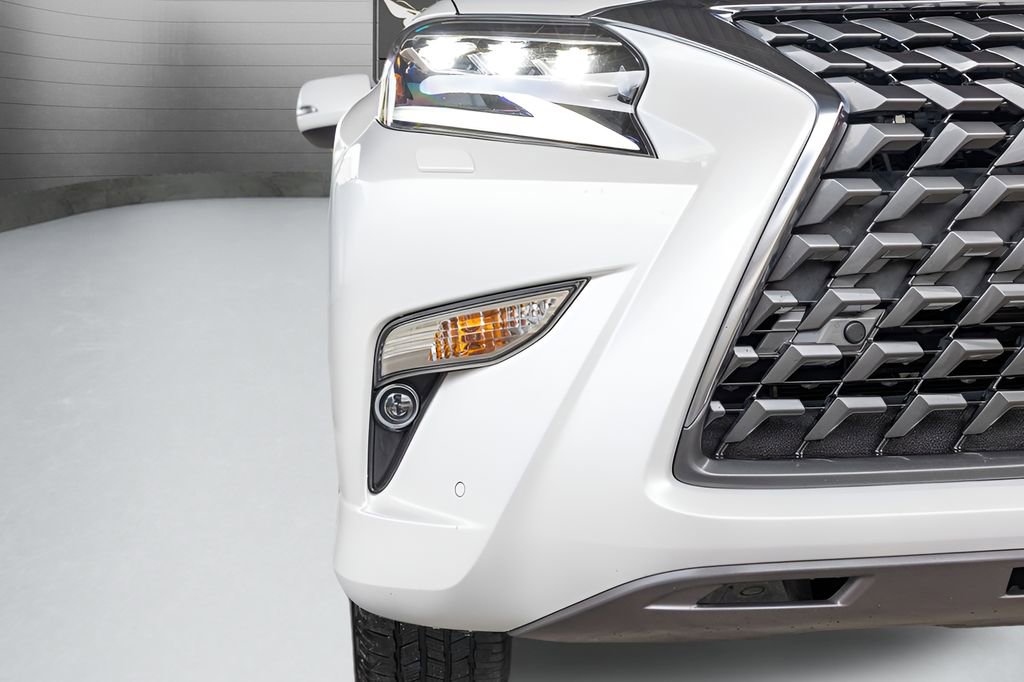 Used 2023 Lexus GX 460 Premium w/ Premium Plus Package AWD/4WD image 15