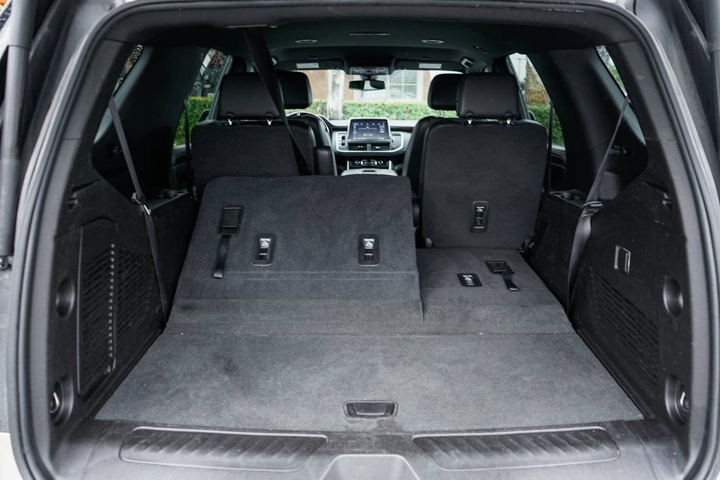 Used 2021 Chevrolet Tahoe LT AWD/4WD image 10
