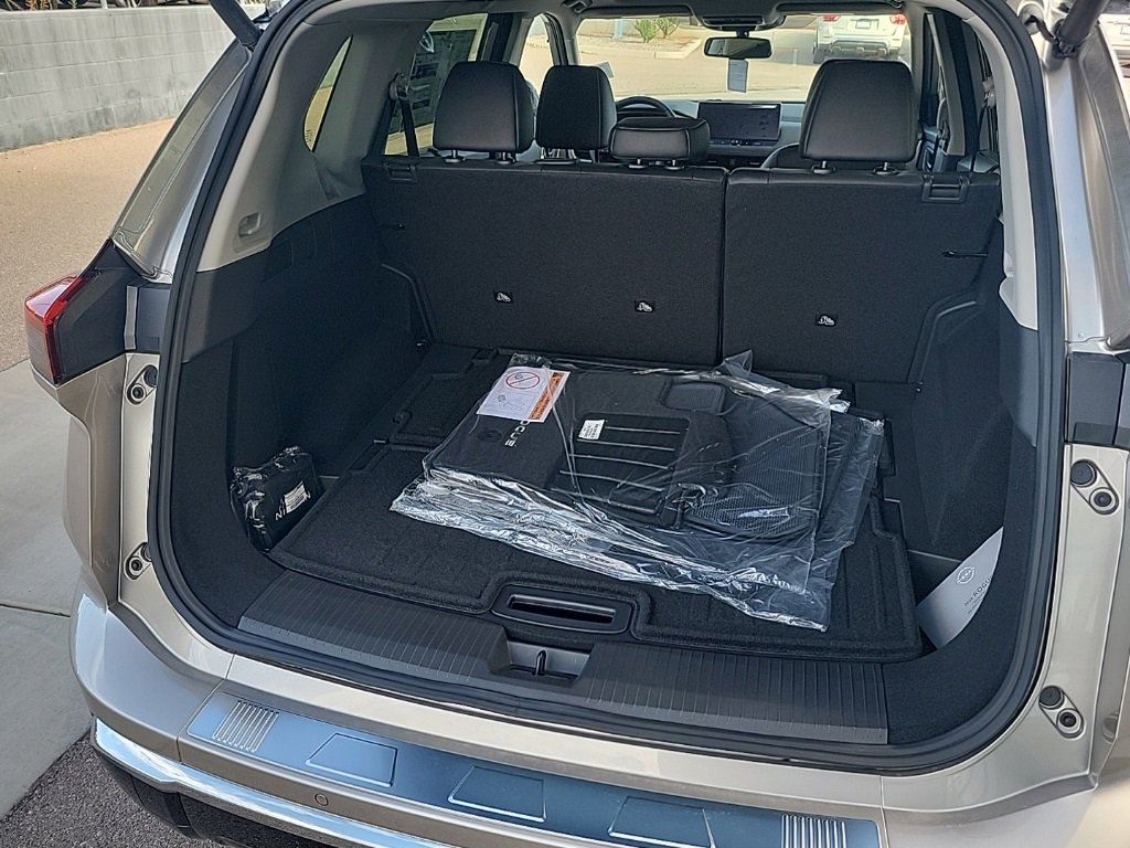 New 2026 Nissan Rogue Platinum w/ Platinum Premium Package image 14