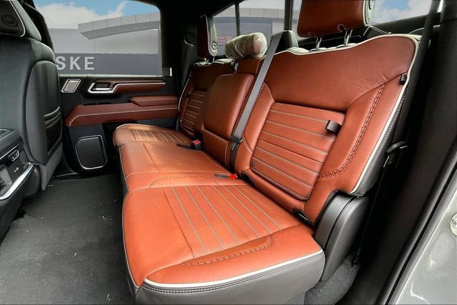 New 2026 GMC Sierra 3500 Denali Ultimate AWD/4WD image 11