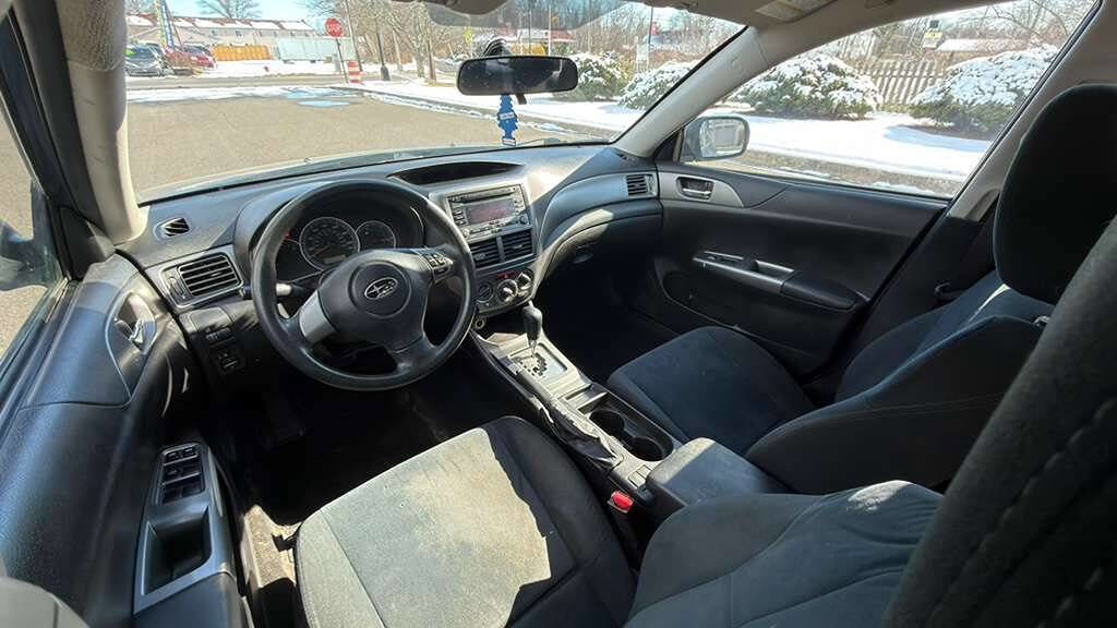 Used 2011 Subaru Impreza 2.5i image 11