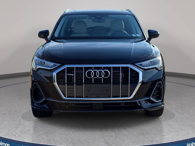 Used 2023 Audi Q3 2.0T Premium Plus w/ Premium Plus Package AWD/4WD image 3