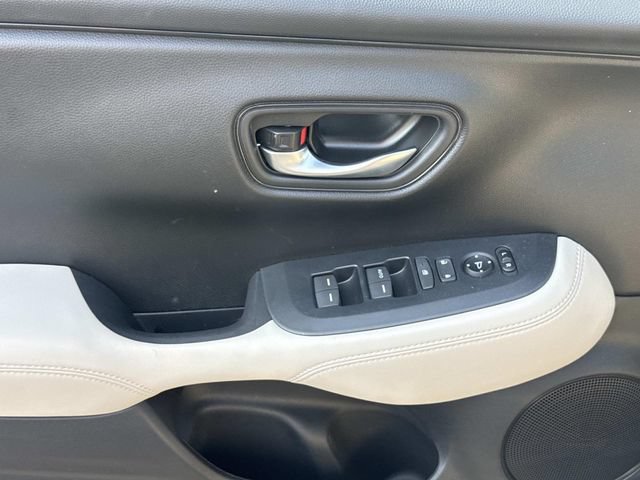 Certified 2027 Honda HR-V LX image 10