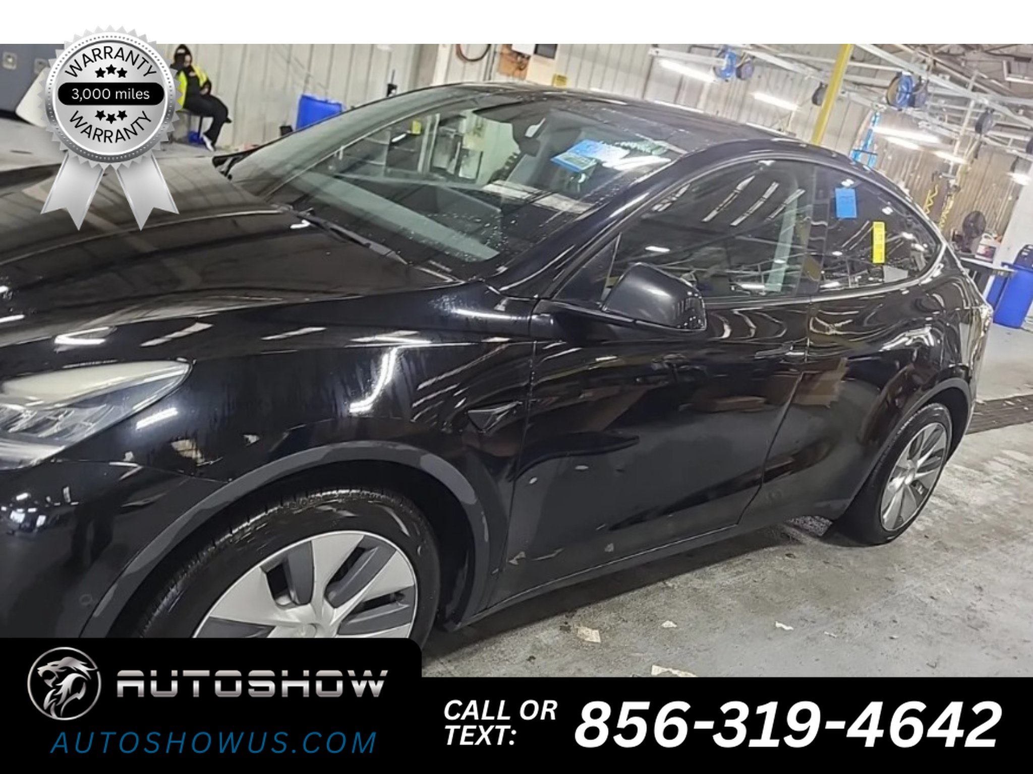 Used 2022 Tesla Model Y Long Range AWD/4WD image 1