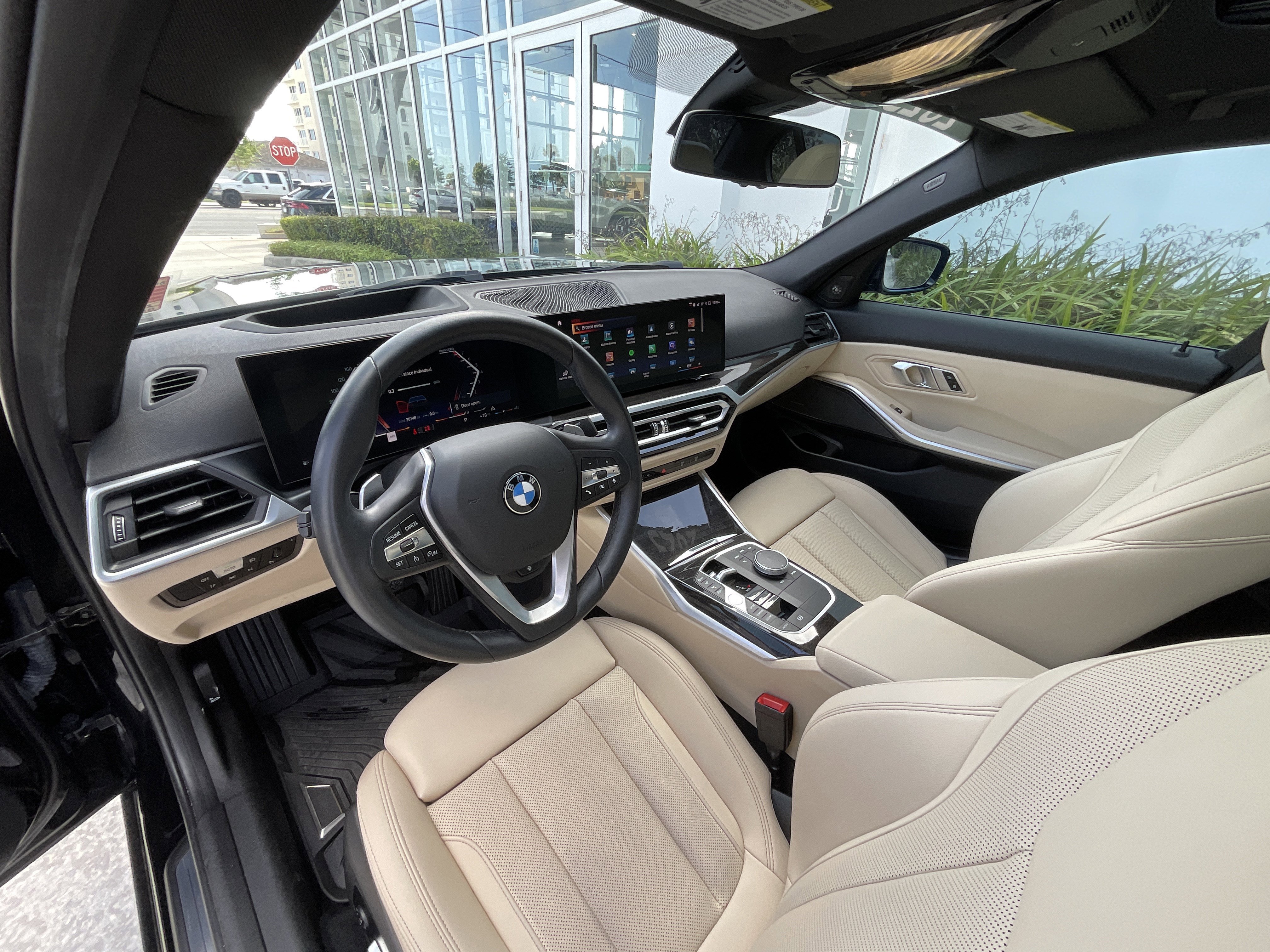 Certified 2023 BMW 330i Sedan w/ Premium Package image 9