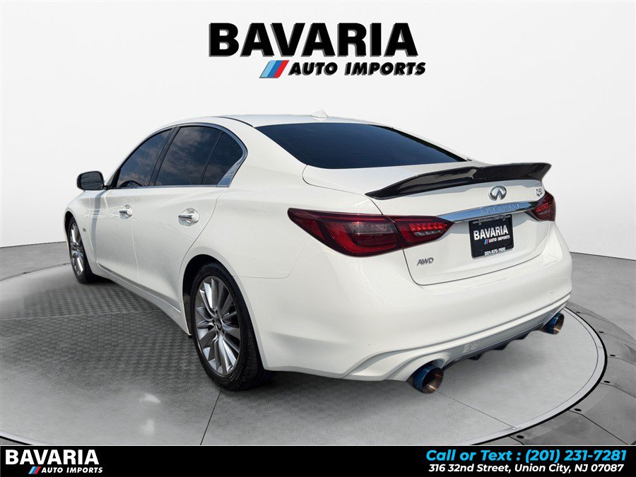 Used 2018 INFINITI Q50 Luxe w/ Essential Package (3.0T Luxe) AWD/4WD image 3
