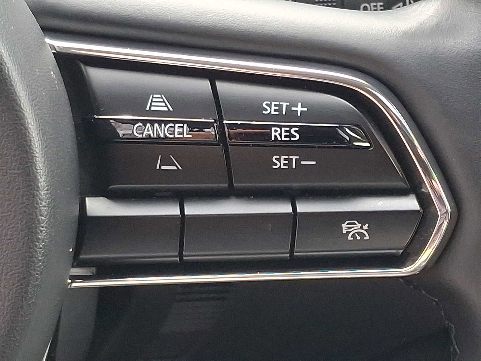 Certified 2025 MAZDA CX-90 3.3 Turbo w/ Preferred Package image 25