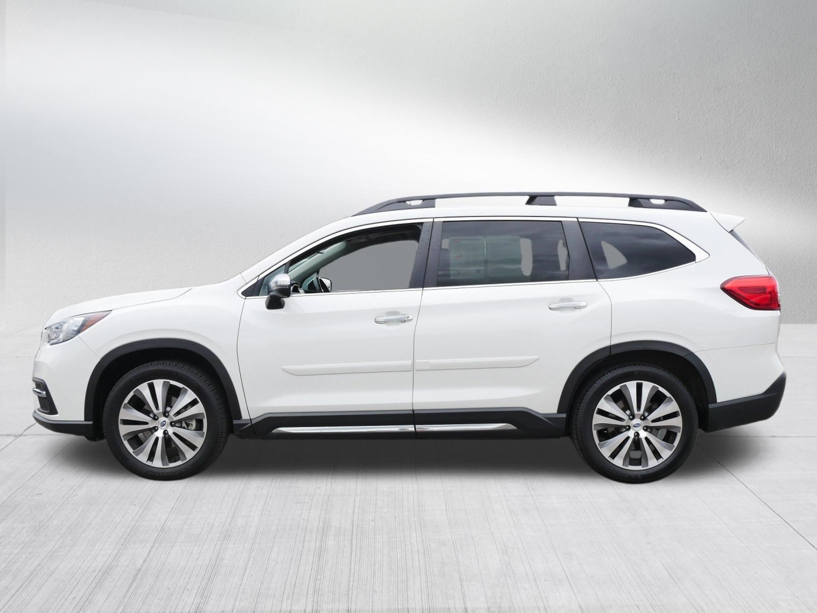 Used 2022 Subaru Ascent Touring AWD/4WD image 4