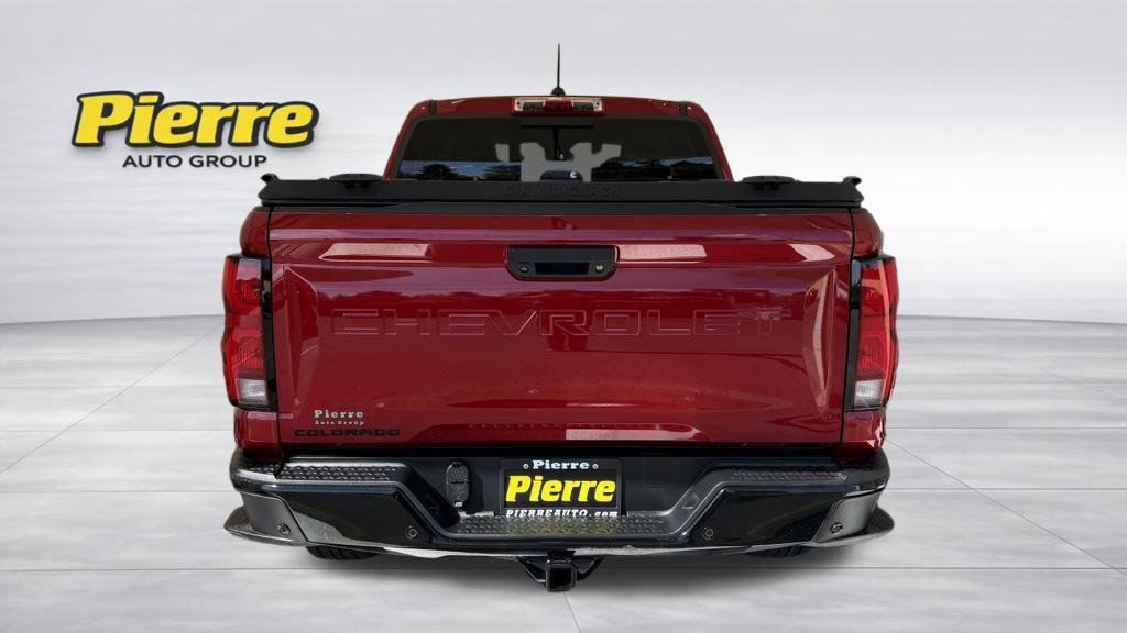 Used 2023 Chevrolet Colorado Z71 w/ Z71 Convenience Package 2 AWD/4WD image 3