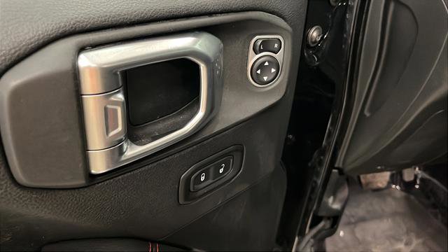 Used 2020 Jeep Wrangler Unlimited Rubicon w/ Quick Order Package 28Y Recon image 21
