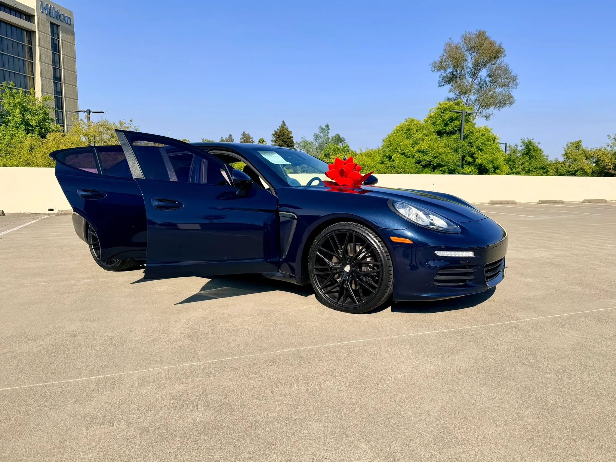 Used 2016 Porsche Panamera Edition RWD image 54