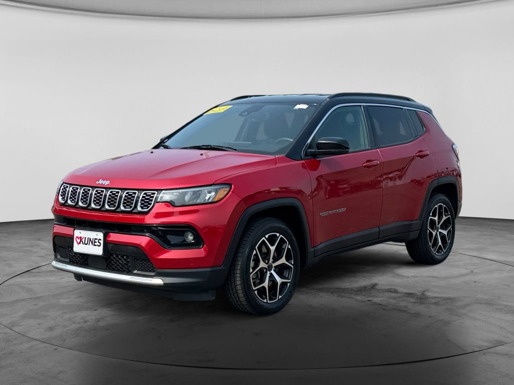 Used 2025 Jeep Compass Limited AWD/4WD image 3