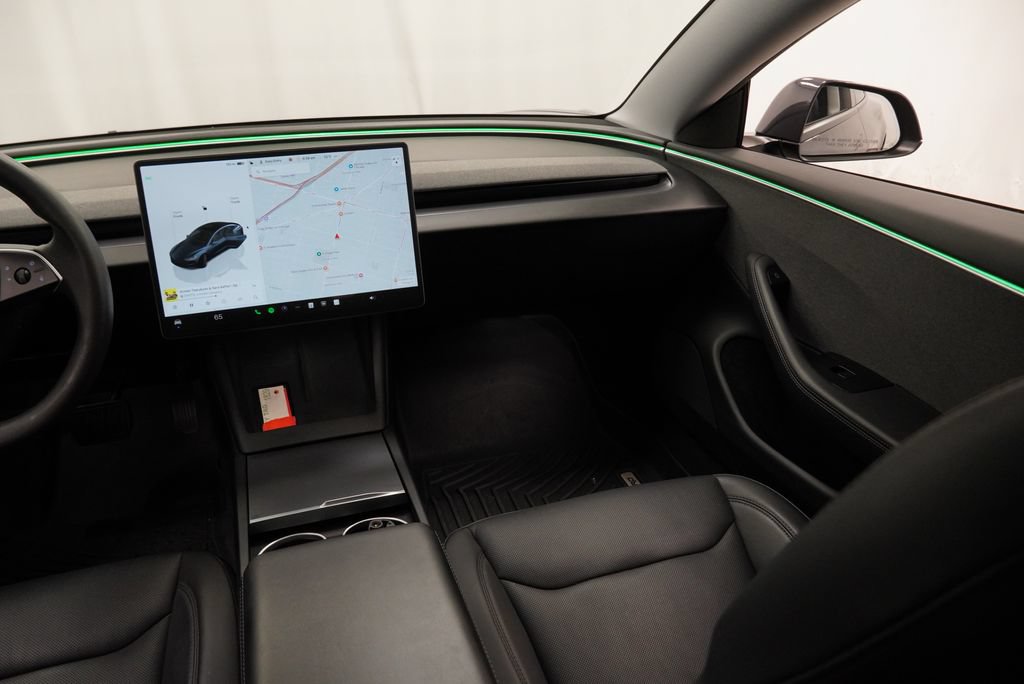 Used 2024 Tesla Model 3 Standard Range RWD image 28
