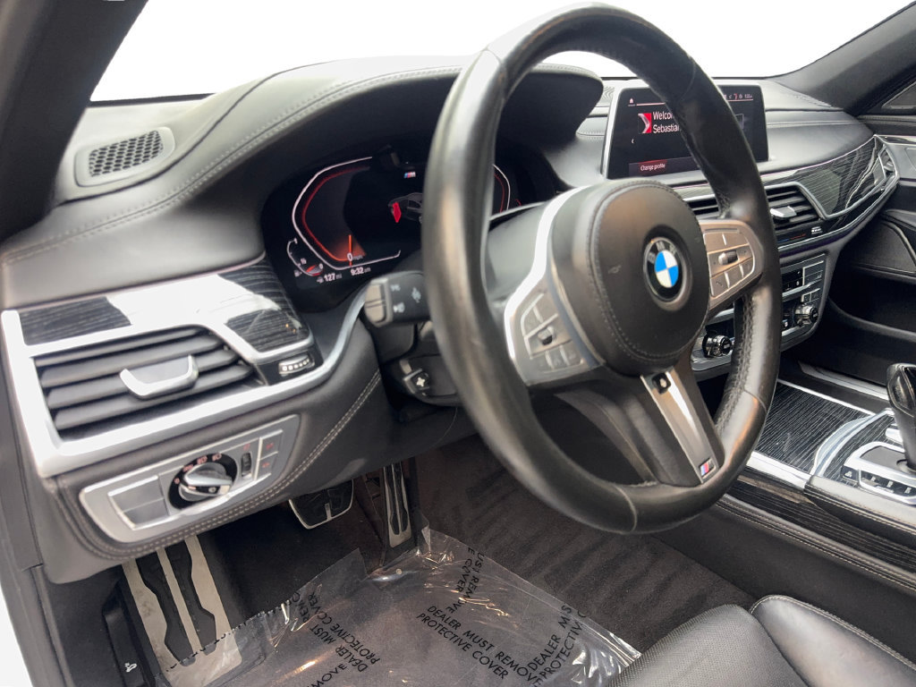 Used 2022 BMW 750i xDrive w/ Executive Package AWD/4WD image 53
