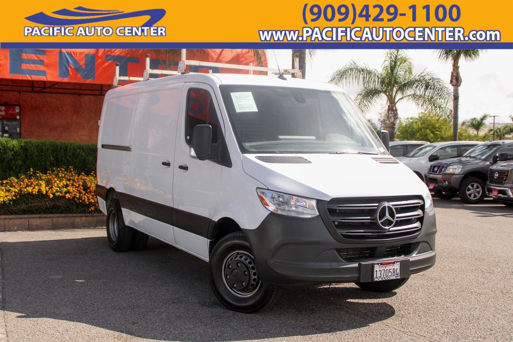 Used 2019 Mercedes-Benz Sprinter 144 Cargo image 1