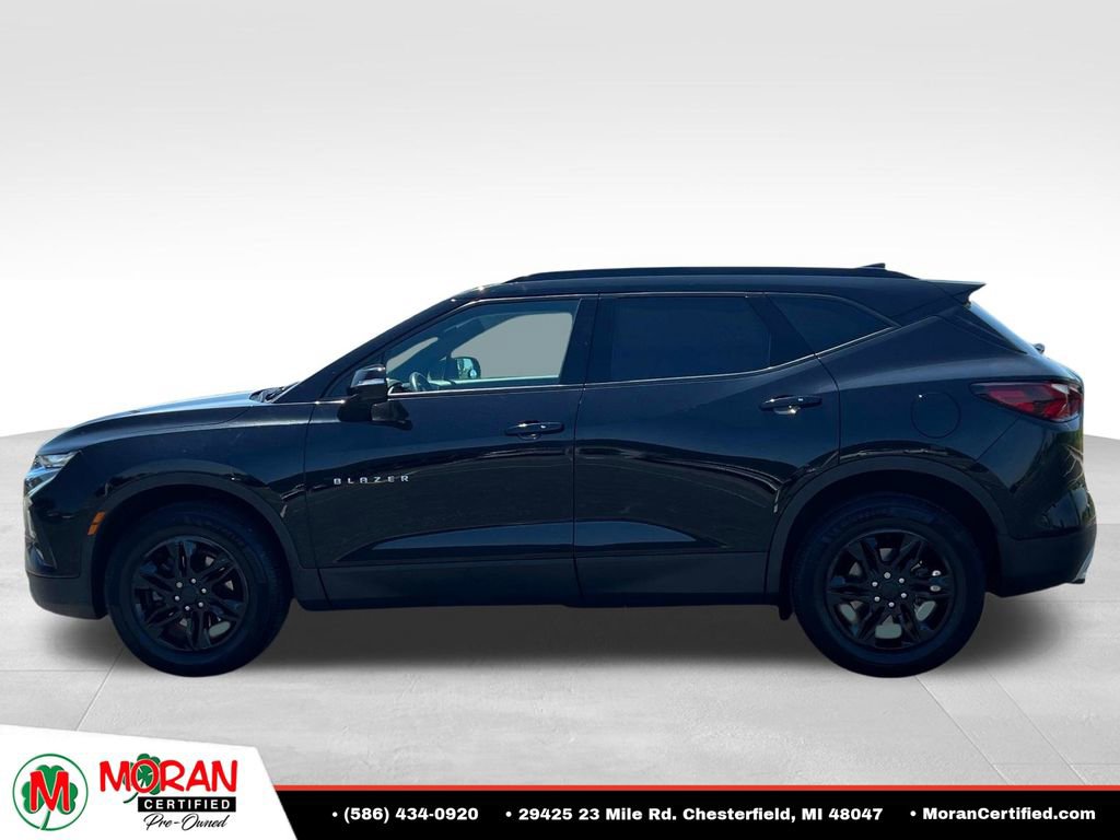 Used 2020 Chevrolet Blazer LT FWD image 2