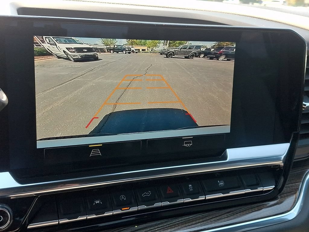 Used 2025 Chevrolet Silverado 1500 LT RWD image 17