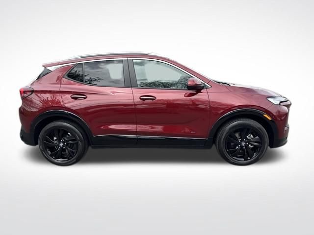 Used 2025 Buick Encore GX Sport Touring image 7