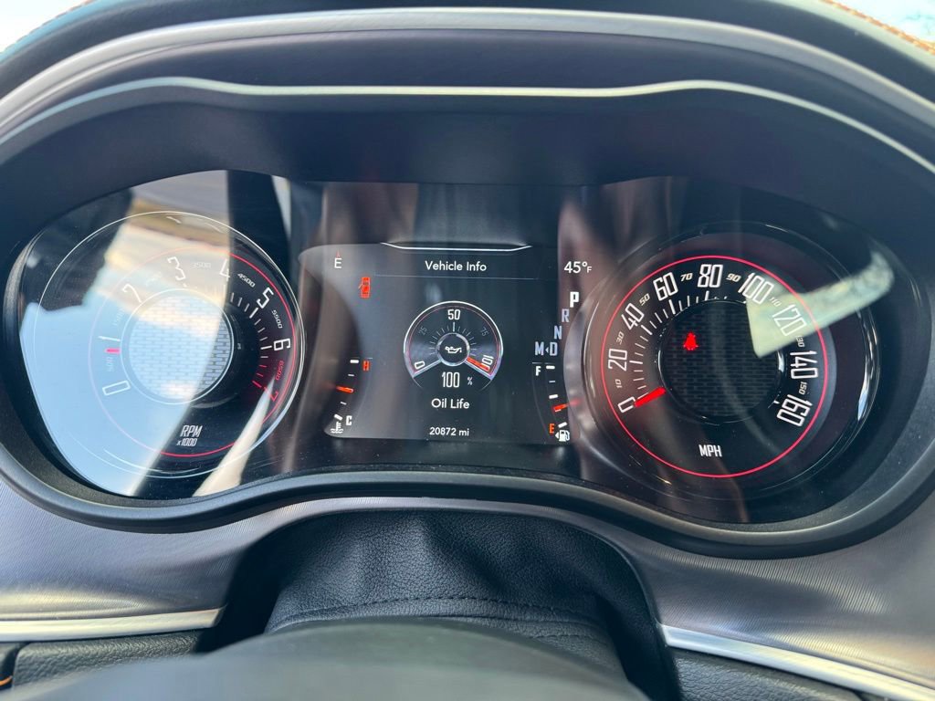 Used 2022 Dodge Challenger GT w/ Plus Package image 27