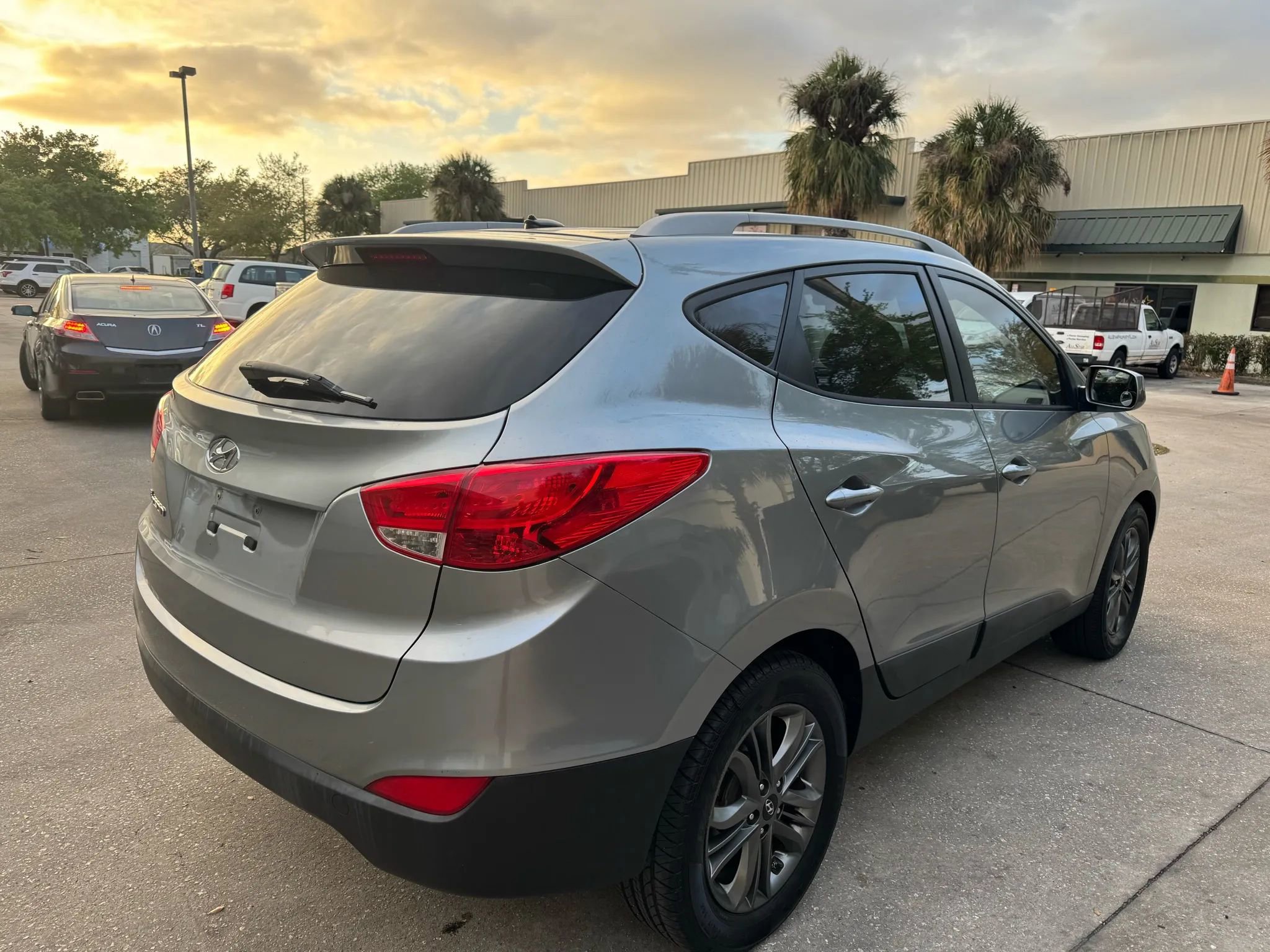 Used 2015 Hyundai Tucson SE image 4