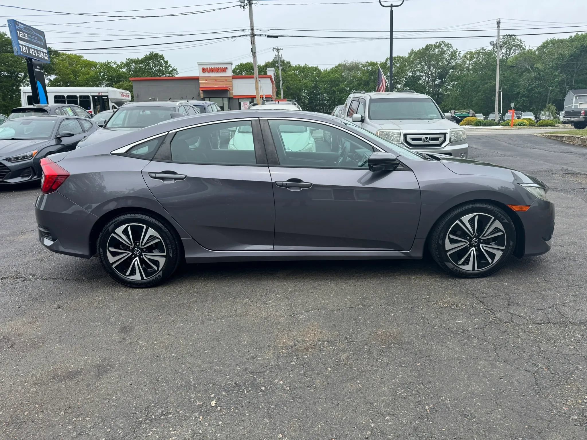 Used 2016 Honda Civic EX-T image 8