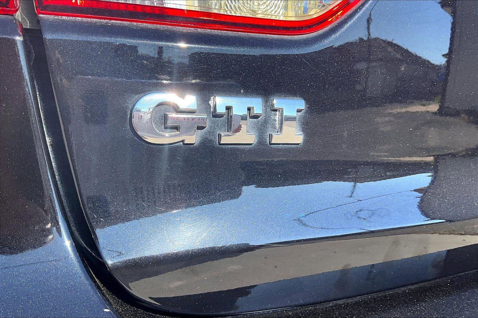 Used 2014 Volkswagen GTI Wolfsburg Edition image 8