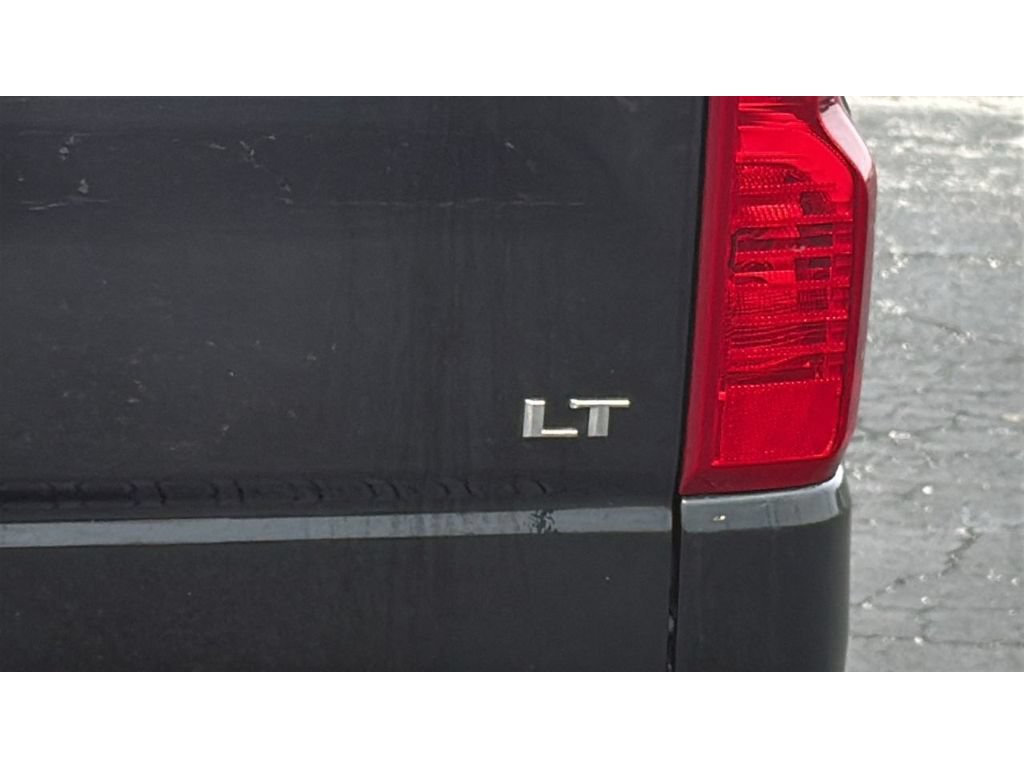Used 2024 Chevrolet Silverado 1500 LT AWD/4WD image 7