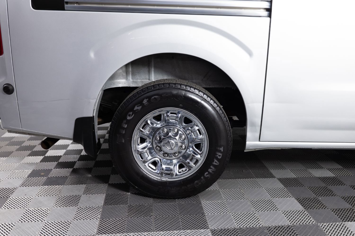 Used 2019 Nissan NV 3500 SV w/ Navigation Package RWD image 37