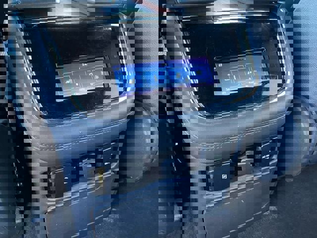 Used 2024 Lincoln Navigator L 4WD image 30