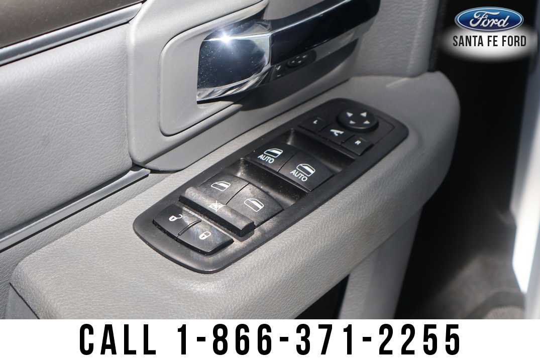 Used 2019 RAM 1500 Big Horn RWD image 15