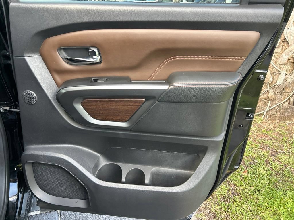 Used 2017 Nissan Titan Platinum Reserve RWD image 43