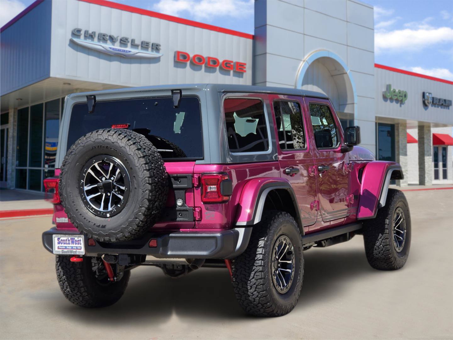 New 2026 Jeep Wrangler Unlimited Rubicon w/ Rockslide Package AWD/4WD image 5