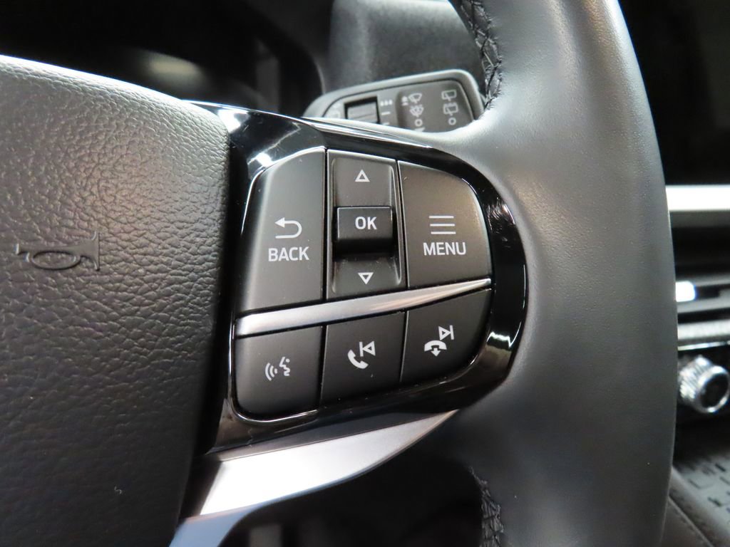 Used 2025 Ford Explorer Platinum w/ LUX Leather Package AWD/4WD image 64